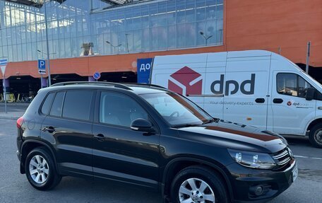 Volkswagen Tiguan I, 2011 год, 930 000 рублей, 2 фотография