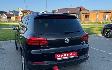 Volkswagen Tiguan I, 2011 год, 930 000 рублей, 4 фотография