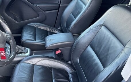 Volkswagen Tiguan I, 2011 год, 930 000 рублей, 15 фотография