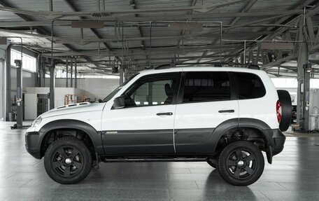 Chevrolet Niva I рестайлинг, 2017 год, 695 000 рублей, 6 фотография
