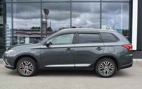 Mitsubishi Outlander III рестайлинг 3, 2018 год, 2 207 000 рублей, 8 фотография
