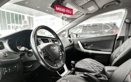 KIA cee'd III, 2015 год, 970 000 рублей, 20 фотография