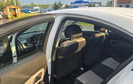 Chevrolet Cruze II, 2012 год, 550 000 рублей, 6 фотография