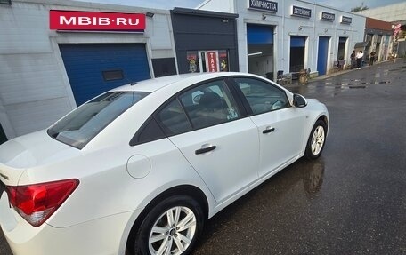 Chevrolet Cruze II, 2012 год, 550 000 рублей, 9 фотография
