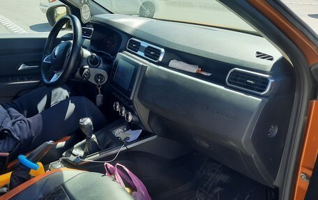 Renault Duster, 2021 год, 2 200 000 рублей, 8 фотография