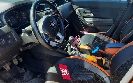 Renault Duster, 2021 год, 2 200 000 рублей, 6 фотография