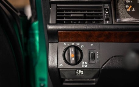 Mercedes-Benz E-Класс, 1994 год, 4 500 000 рублей, 17 фотография