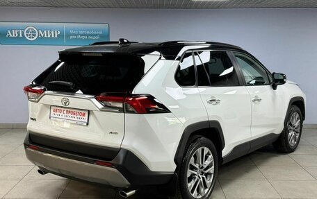 Toyota RAV4, 2019 год, 3 032 000 рублей, 7 фотография