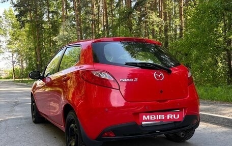 Mazda 2 III, 2010 год, 890 000 рублей, 11 фотография