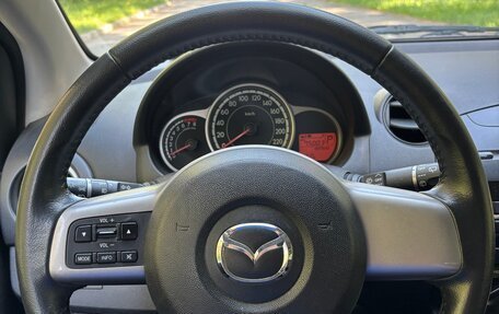 Mazda 2 III, 2010 год, 890 000 рублей, 18 фотография
