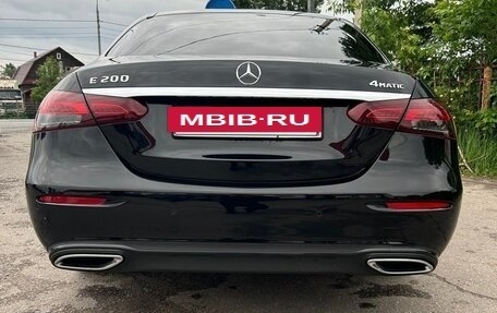 Mercedes-Benz E-Класс, 2021 год, 4 400 000 рублей, 8 фотография