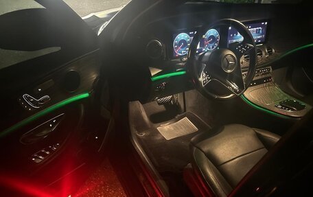 Mercedes-Benz E-Класс, 2021 год, 4 400 000 рублей, 13 фотография