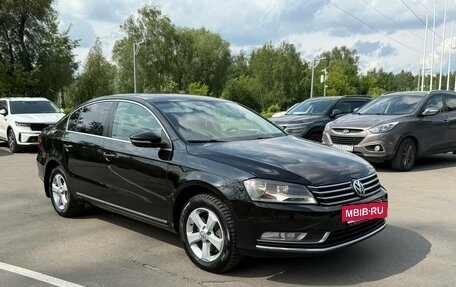 Volkswagen Passat B7, 2011 год, 975 000 рублей, 3 фотография