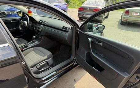 Volkswagen Passat B7, 2011 год, 975 000 рублей, 18 фотография