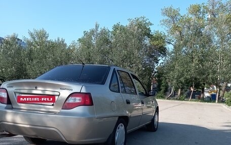 Daewoo Nexia I рестайлинг, 2012 год, 220 000 рублей, 22 фотография