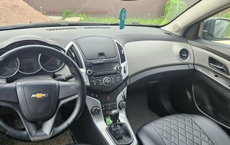 Chevrolet Cruze II, 2012 год, 660 000 рублей, 9 фотография