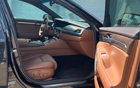 Genesis G90 I рестайлинг, 2020 год, 16 фотография