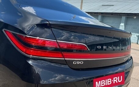 Genesis G90 I рестайлинг, 2020 год, 32 фотография