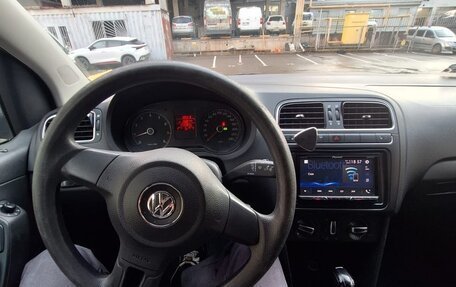 Volkswagen Polo VI (EU Market), 2010 год, 800 000 рублей, 8 фотография