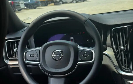 Volvo S60 III, 2022 год, 2 405 000 рублей, 9 фотография