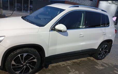 Volkswagen Tiguan I, 2011 год, 1 250 000 рублей, 8 фотография