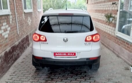 Volkswagen Tiguan I, 2011 год, 1 250 000 рублей, 4 фотография