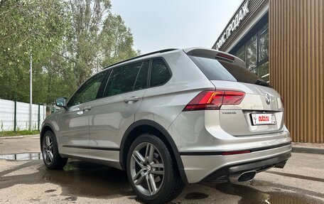 Volkswagen Tiguan II, 2020 год, 2 600 000 рублей, 4 фотография