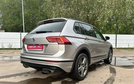 Volkswagen Tiguan II, 2020 год, 2 600 000 рублей, 3 фотография