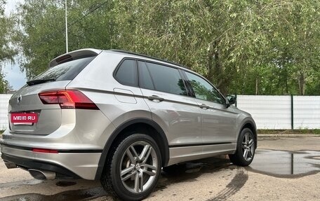 Volkswagen Tiguan II, 2020 год, 2 600 000 рублей, 6 фотография