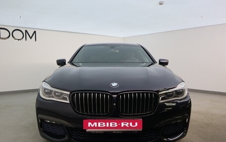 BMW 7 серия, 2016 год, 4 250 000 рублей, 3 фотография