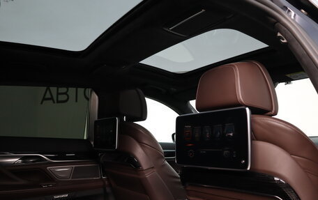BMW 7 серия, 2016 год, 4 250 000 рублей, 19 фотография