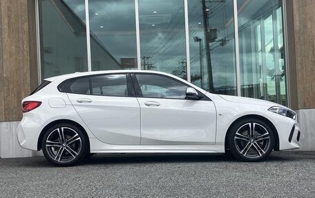 BMW 1 серия, 2022 год, 1 966 000 рублей, 4 фотография