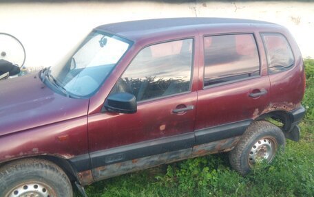 Chevrolet Niva I рестайлинг, 2006 год, 135 000 рублей, 3 фотография