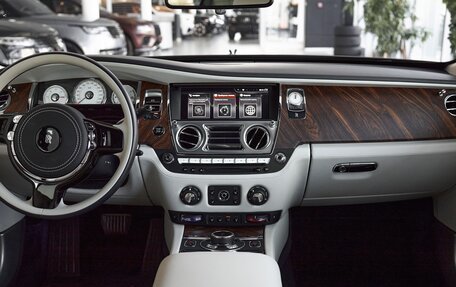 Rolls-Royce Wraith, 2016 год, 21 000 000 рублей, 8 фотография