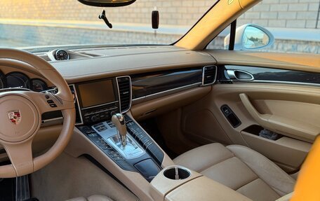 Porsche Panamera II рестайлинг, 2010 год, 1 839 000 рублей, 10 фотография