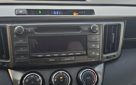 Toyota RAV4, 2013 год, 1 930 000 рублей, 11 фотография