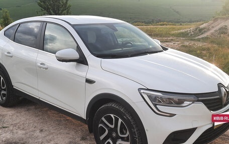 Renault Arkana I, 2022 год, 1 750 000 рублей, 6 фотография