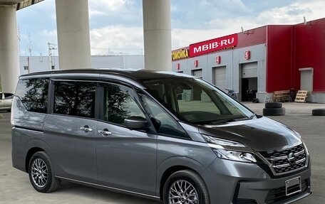 Nissan Serena IV, 2021 год, 1 835 000 рублей, 12 фотография