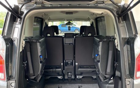 Nissan Serena IV, 2021 год, 1 835 000 рублей, 34 фотография