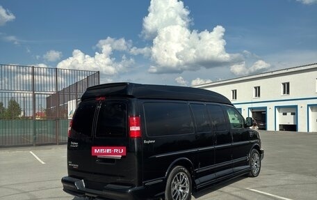 Chevrolet Express II, 2011 год, 12 000 000 рублей, 4 фотография