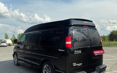 Chevrolet Express II, 2011 год, 12 000 000 рублей, 6 фотография