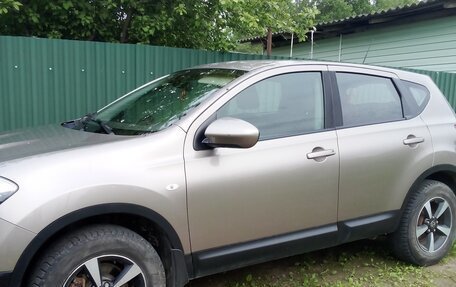 Nissan Qashqai, 2011 год, 980 000 рублей, 2 фотография