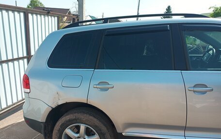 Volkswagen Touareg III, 2005 год, 800 000 рублей, 6 фотография