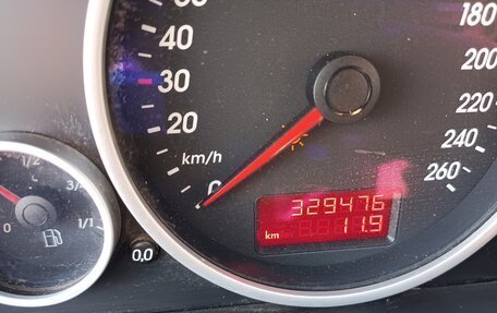 Volkswagen Touareg III, 2005 год, 800 000 рублей, 26 фотография
