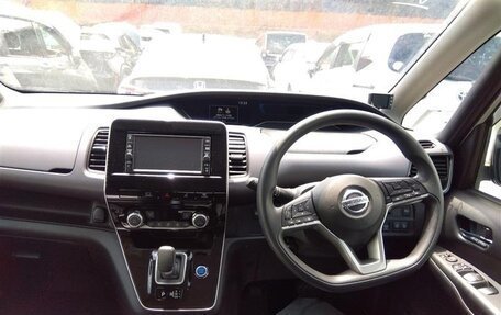 Nissan Serena IV, 2019 год, 1 660 000 рублей, 7 фотография