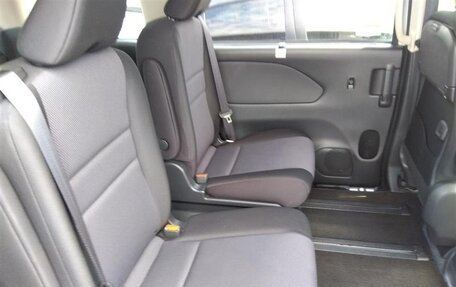 Nissan Serena IV, 2019 год, 1 660 000 рублей, 12 фотография