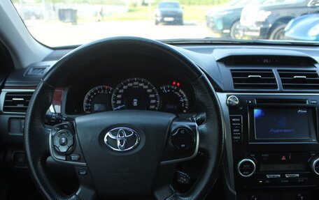 Toyota Camry, 2012 год, 1 420 000 рублей, 9 фотография