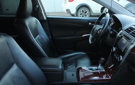 Toyota Camry, 2012 год, 1 420 000 рублей, 16 фотография