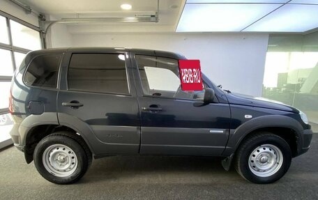 Chevrolet Niva I рестайлинг, 2015 год, 699 000 рублей, 4 фотография