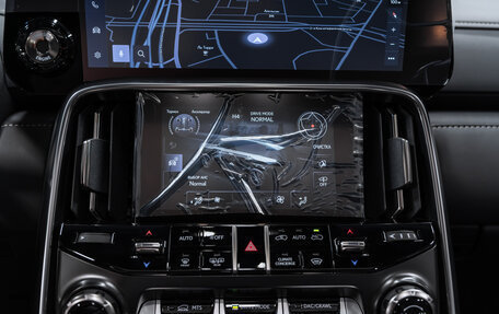 Lexus LX, 2025 год, 13 250 000 рублей, 12 фотография